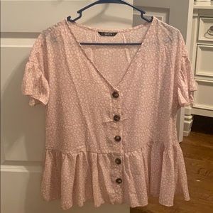 SHEIN top with buttons